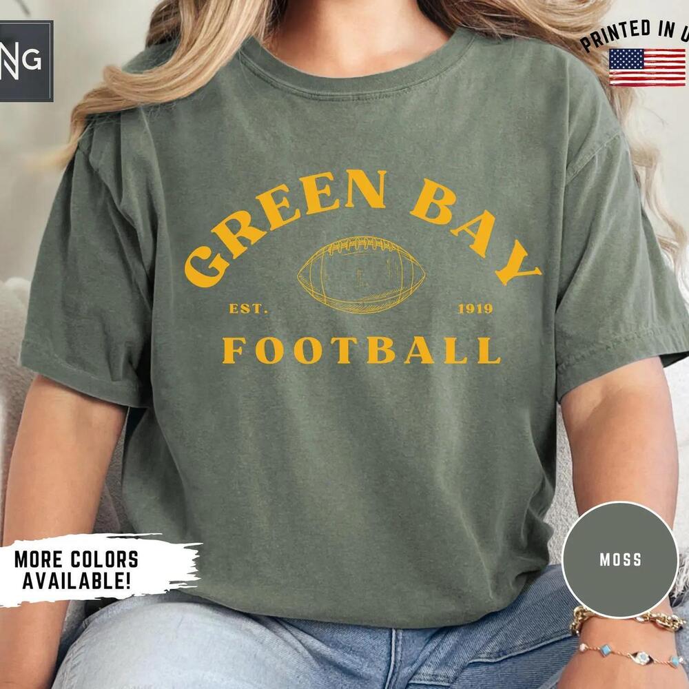 Retro Green Bay Packer Football Gameday Sports Apparel Gift Shirt 1